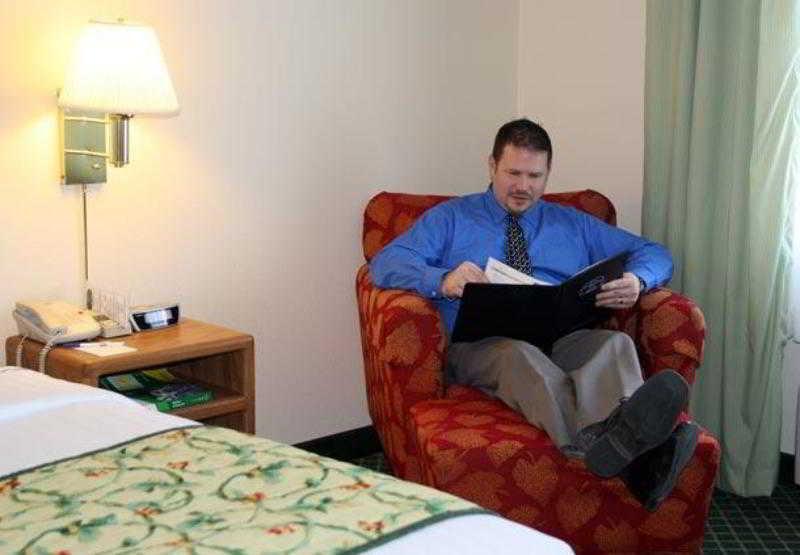Fairfield Inn & Suites Mansfield Ontario Szoba fotó